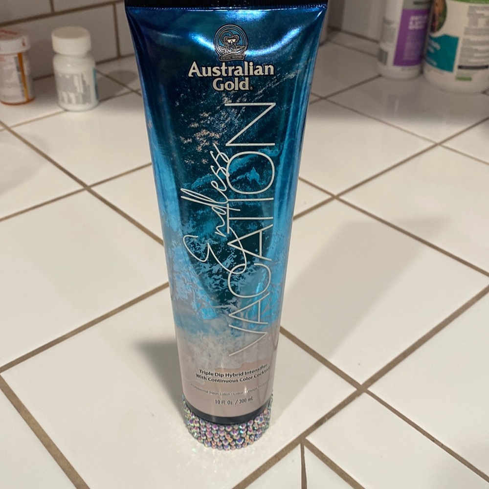 Australian golds endless vacation double dip hybrid intensifying Lotion